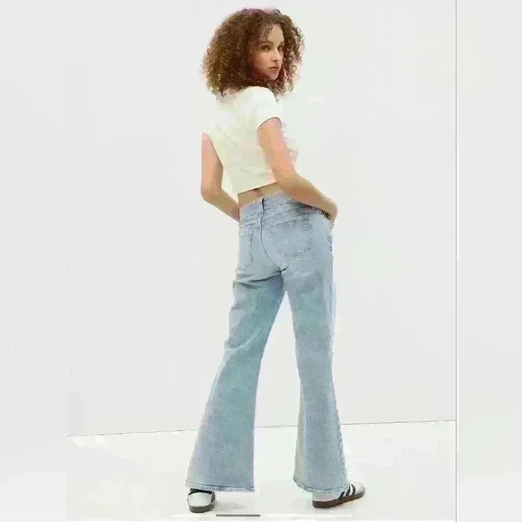 PROJECT GAP Low  Rise Y2K Flare Jeans with Washwell - Picture 2 of 6